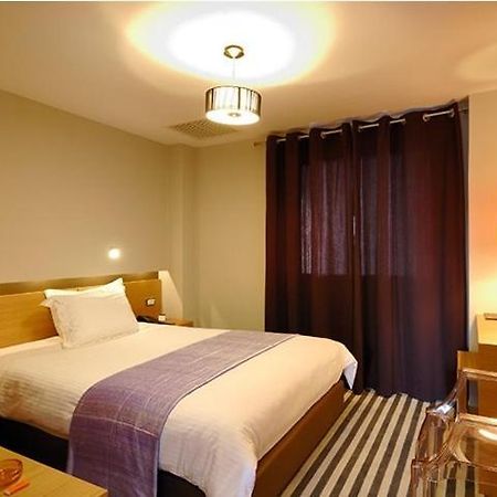 Galaxy City Center Hotel Patras Room photo